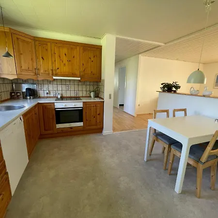 Feriehus-gammel Byvej, Vrensted Holiday home *