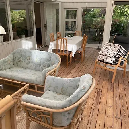 Feriehus-gammel Byvej, Vrensted *