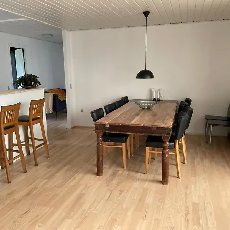 Feriehus-gammel Byvej, Vrensted *